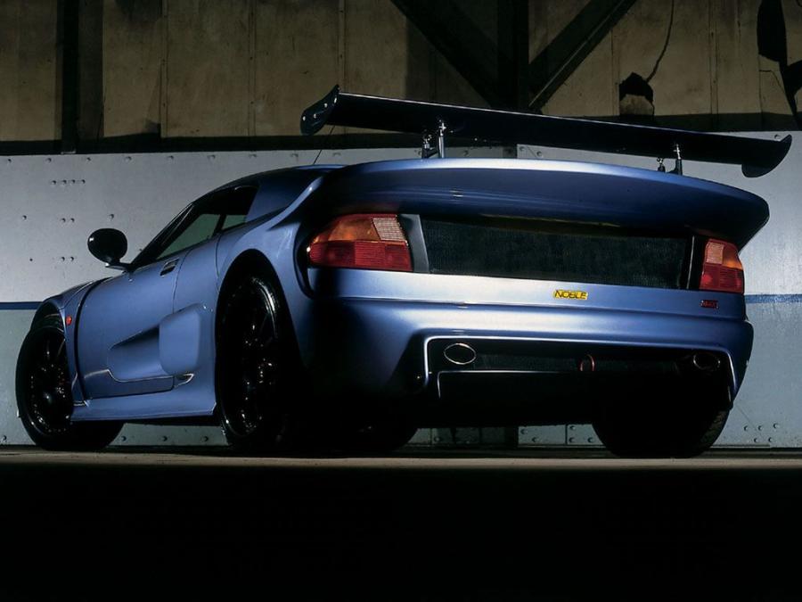  Noble M400 2004 года  (фото 2 из 6)